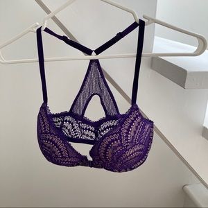Victoria’s Secret 34C push up bra